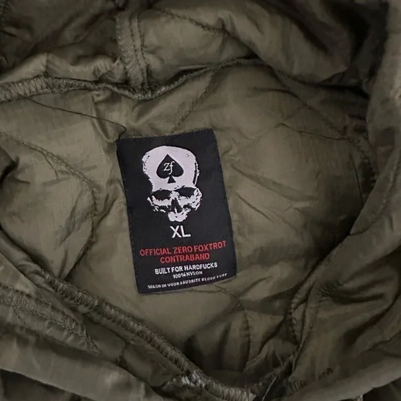 Green Quilted Hoodie - Picture 4 of 4